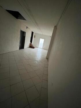 Foto - Laden Werkstatt, , Lager mit Fläche