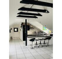 Exklusive Dachgeschosswohnung mit Seeblick - Velbert Velbert-Mitte