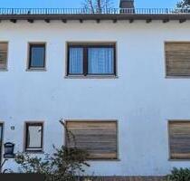 Zweifamilienhaus in Holzhausen - 219.000,00&nbsp;EUR Kaufpreis, ca.&nbsp; 115,00&nbsp;m&sup2; in Hohenstein (PLZ: 65329)