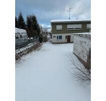 Abstellplatz für Wohnwagen oder Wohnmobil - Taunusstein