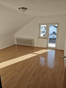 Foto - 3.5 Zimmer Dachgeschoßwohnung zur Miete in Seligenstadt