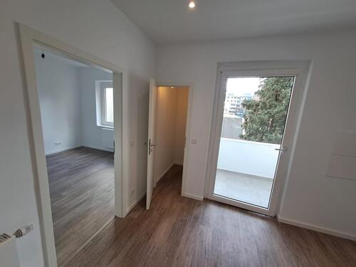 Foto - 2-Zimmer WG mit Balkon - Kernsaniert ab sofort