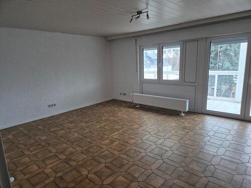 Foto - Wohnung in 2 Familienhaus - 1.100,00&nbsp;EUR Kaltmiete, ca.&nbsp; 91,70&nbsp;m&sup2;