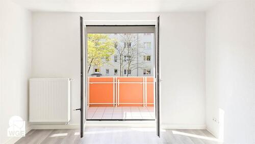 Foto - Frisch Sanierte Wohnung! - 440,00&nbsp;EUR Kaltmiete, ca.&nbsp; 58,25&nbsp;m&sup2;