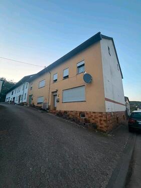 Foto - Großzügiges 1-3 Familienhaus - 145.000,00&nbsp;EUR Kaufpreis, ca.&nbsp; 392,00&nbsp;m&sup2;