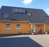 Großzügiges Einfamilienhaus mit Einliegerwohnung in Nordseenähe ! - Lunden