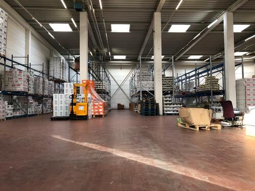 Foto - Halle - Lager - Werkstatt - Produktionsfläche - Gewerbefläche