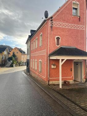 Foto - Kleines Haus in Urbar - 1.000,00&nbsp;EUR Kaltmiete, ca.&nbsp; 97,35&nbsp;m&sup2;