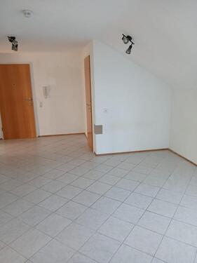 Foto - Dachgeschoßwohnung in Schwetzingen zur Miete