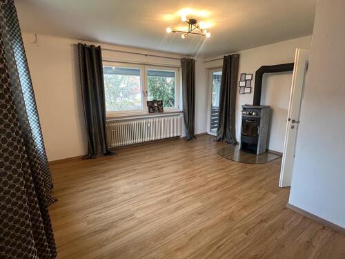 Foto - Helle 3 Zimmer Wohnung Balkon Küche Schwedenofen 86920 Dienhausen
