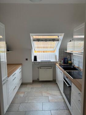 Foto - 3 Zi. DG-Wohnung, ca 82 qm Wfl. mit Balkon in Do-Marten