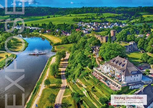 Foto - Burg Polle: Wohnen am Ufer der Weser