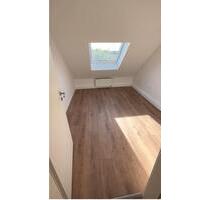 Helle renovierte 4 Zimmer DG Wohnung in Haaren - Bad Wünnenberg