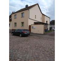 Zweifamilienhaus in Ruhiger Vorortlage von Dessau - Dessau-Roßlau