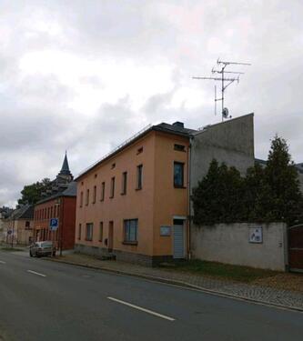 Foto - 9 Zimmer Mehrfamilienhaus, Wohnhaus zum Kaufen in Kirschkau