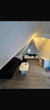 Foto - 1 Zimmer Dachgeschoßwohnung zur Miete in Uhingen