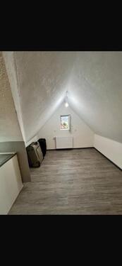 Foto - 1 Zimmer Dachgeschoßwohnung in Uhingen