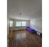 WG (2Zimmer Wohnung )Zimmer frei ab 01.11 in Essen