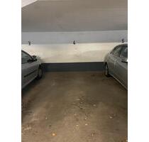 Tiefgaragenstellplatz mit Transponder in Meiendorf - Stapelfeld