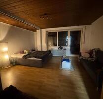 1 Zimmer Wohnung mit Balkon, zentral gelegen - Tübingen