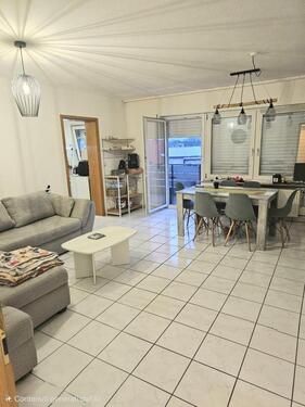 Foto - Helle 3-Zimmer Wohnung mit schönem Balkon in KKB