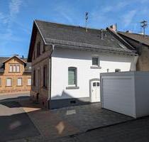 Geräumiges 5-Zimmer Einfamilienhaus in Münster-Sarmsheim