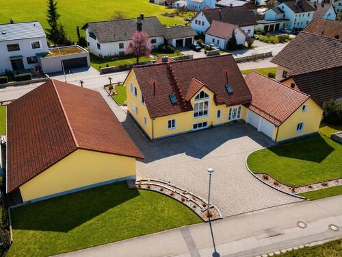 Foto - 9 Zimmer Einfamilienhaus in Langquaid