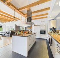 Moderne großzügige Wohnung mit Dachterrasse zu vermieten in Ihlienworth