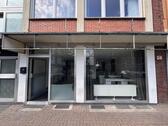 Foto - Saniertes Ladenlokal mit großer Straßenfront in OB-Sterkrade 