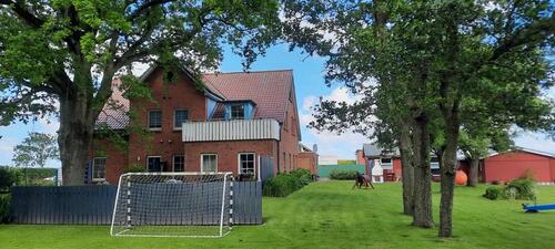 Foto - Mehrfamilienhaus, Wohnhaus in Kiel zum Kaufen
