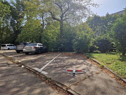 Foto - Stellplatz zu vermieten – ideal für Ihr Fahrzeug!