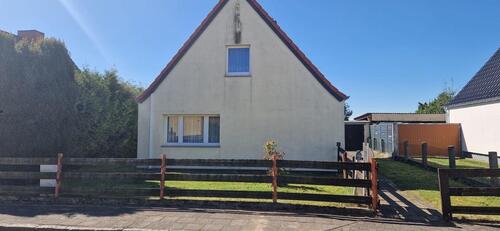 Foto - Haus freistehend in schöner Lage von Burg zu verkaufen