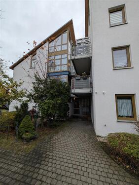 Foto - Lichtdurchflutete Maisonette mit Tiefgarage und Blick aufs Planitzer Schloss!