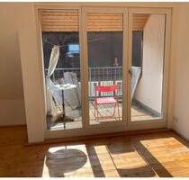 2 12 Zimmerwohnung in Backnang 650€