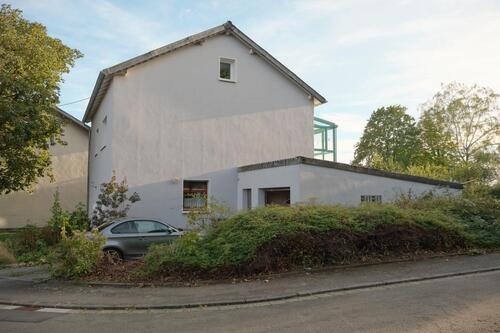 Foto - 4 Zimmer Einfamilienhaus zum Kaufen in Schiffweiler