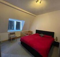 gemütliche Zweiraumwohnung - 270,00 EUR Kaltmiete, in Lößnitz (PLZ: 08294)