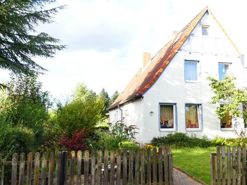 Foto - Ehemaliges Bauernhaus mit großem Garten - von PRIVAT