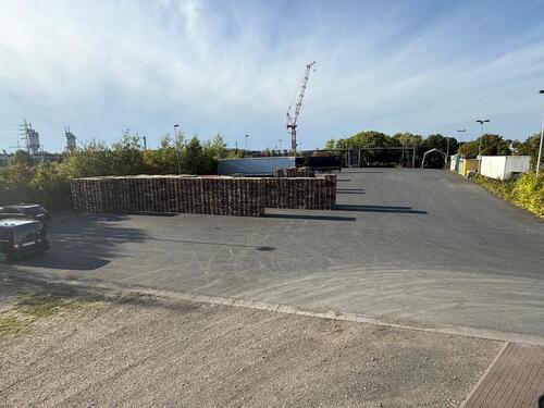 Foto - 5000 m² Freifläche + 340 m² Halle Büro Lager Gewerbefläche