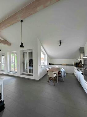 Foto - 2.5 Zimmer Dachgeschoßwohnung zur Miete in Rödermark