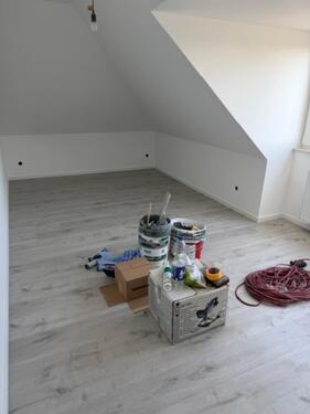 Foto - Dachgeschoss Wohnung in Köln Holweide , 4 OG !!