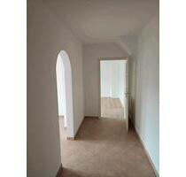 Perfekt für Paare: helle 3 Zimmer-Wohnung in 40589 Düsseldorf