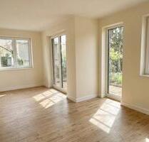 Erstbezug 2-Zimmerwohnung, ruhige zentrale Lage, eigener Garten - Bergisch Gladbach Paffrath