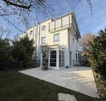 Exklusive Doppelhaushälfte - modern & ruhig - Gräfelfing