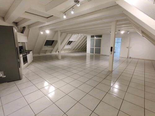 Foto - 1 Zimmer Dachgeschoßwohnung zur Miete in Sandhausen