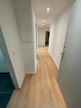 Foto - 65qm,3Zi,Balkon, Schdorf Bahnhof 10min, IR Heizung Thermostat