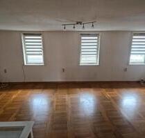 großzügige 2 Zimmerwohnung - 400,00&nbsp;EUR Kaltmiete, ca.&nbsp; 80,00&nbsp;m&sup2; in Ellrich (PLZ: 99755)