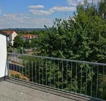 Von Privat: Wohnung mit Dachterrasse, Stellplatz - Ohne Makler! - Öhringen