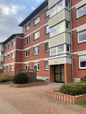 Foto - 4-Zimmer-Wohnung mit Balkon - 795,00&nbsp;EUR Kaltmiete, ca.&nbsp; 103,00&nbsp;m&sup2;