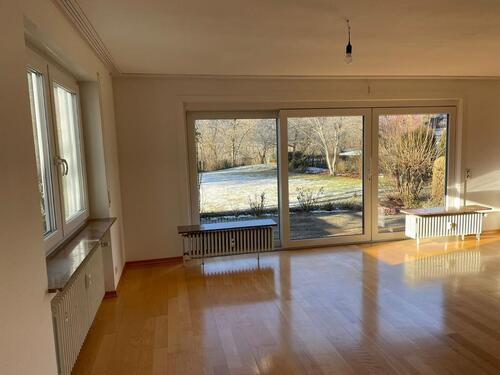 Foto - Mietwohnung im Erdgeschoss - 800,00&nbsp;EUR Kaltmiete, ca.&nbsp; 125,00&nbsp;m&sup2;