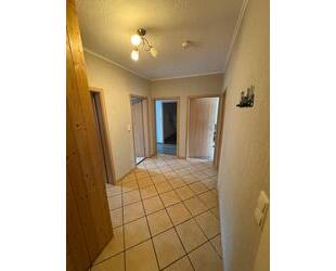 3 Zimmer Wohnung mit Terrasse in Halstenbek